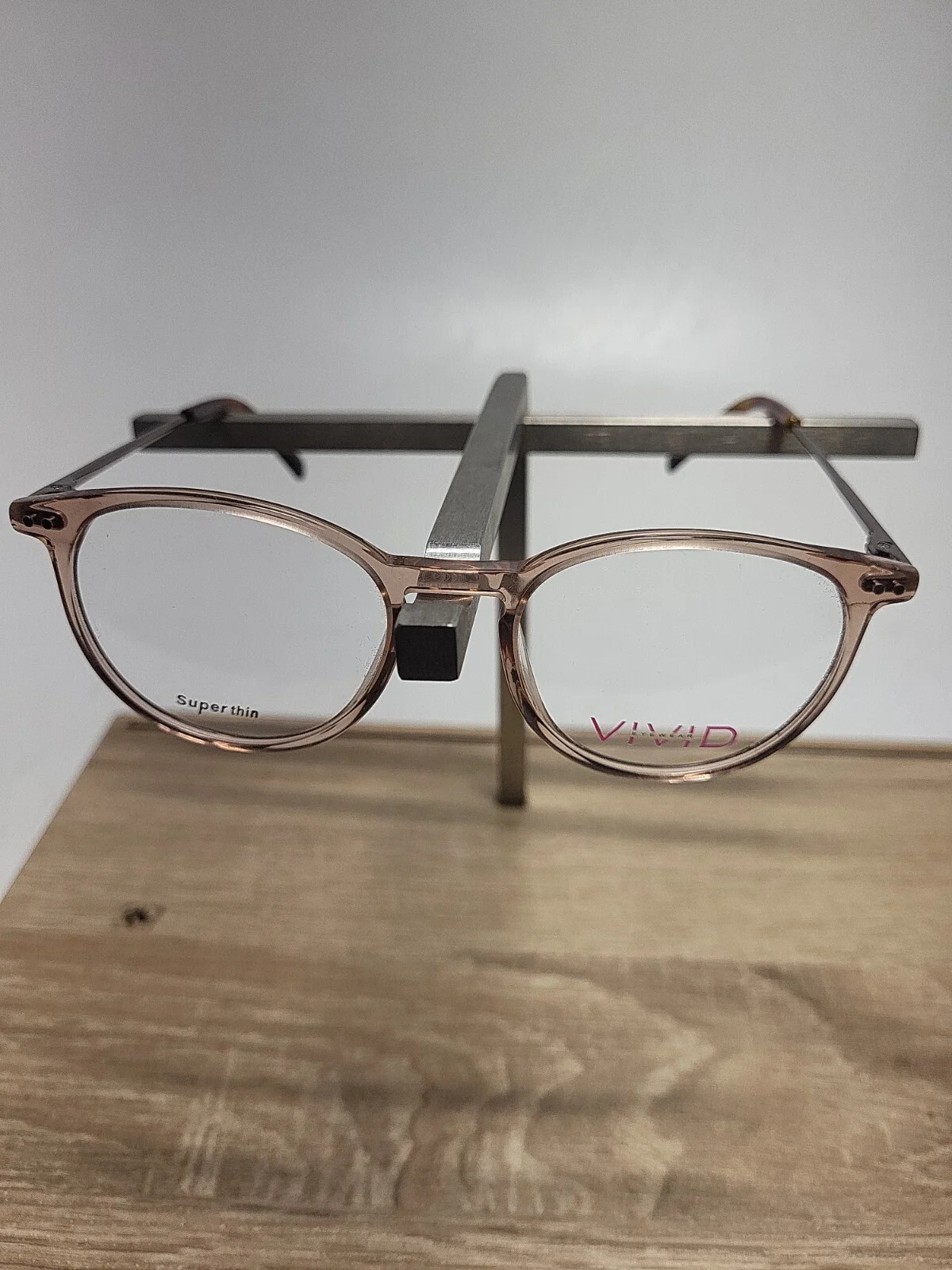 VIVID Model E Vivid 910 EYEGLASSES for Unisex kids 47.17.140mm brown